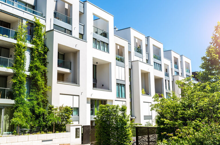 the image of real estate business (Takeback.co.jp)
